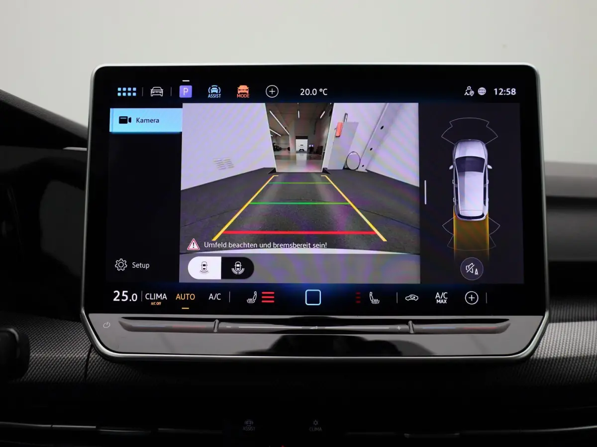 1.5 eTSI R-Line Edition 150 PK| Stoelverwarming | Stuurwielverwarming | Achteruitrijcamera | Parkeersensoren | APple Carplay Draadloos | Sfeerverlichting