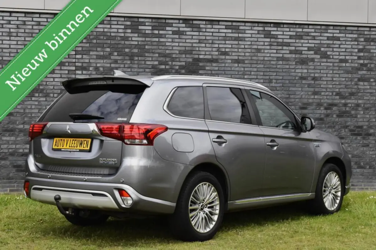 2.4 PHEV Diamand Edition LEDER/TREKHAAK/360º CAMERA/ETC,!