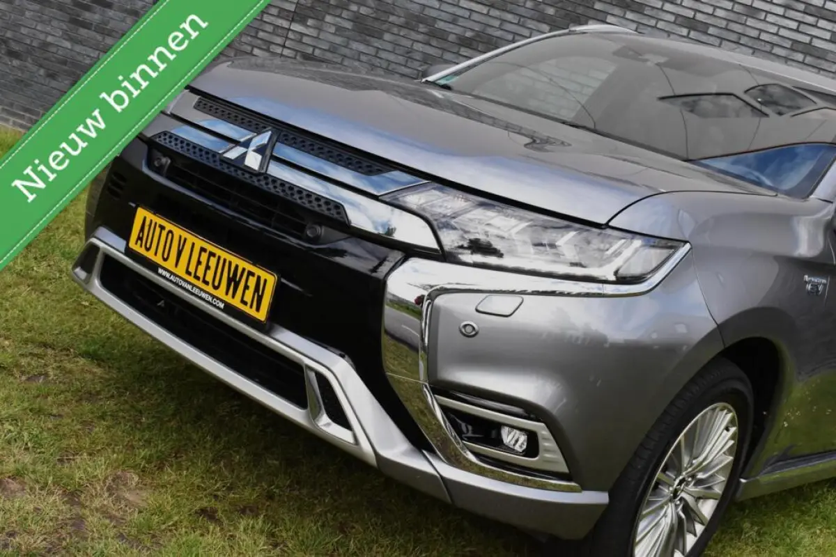 2.4 PHEV Diamand Edition LEDER/TREKHAAK/360º CAMERA/ETC,!