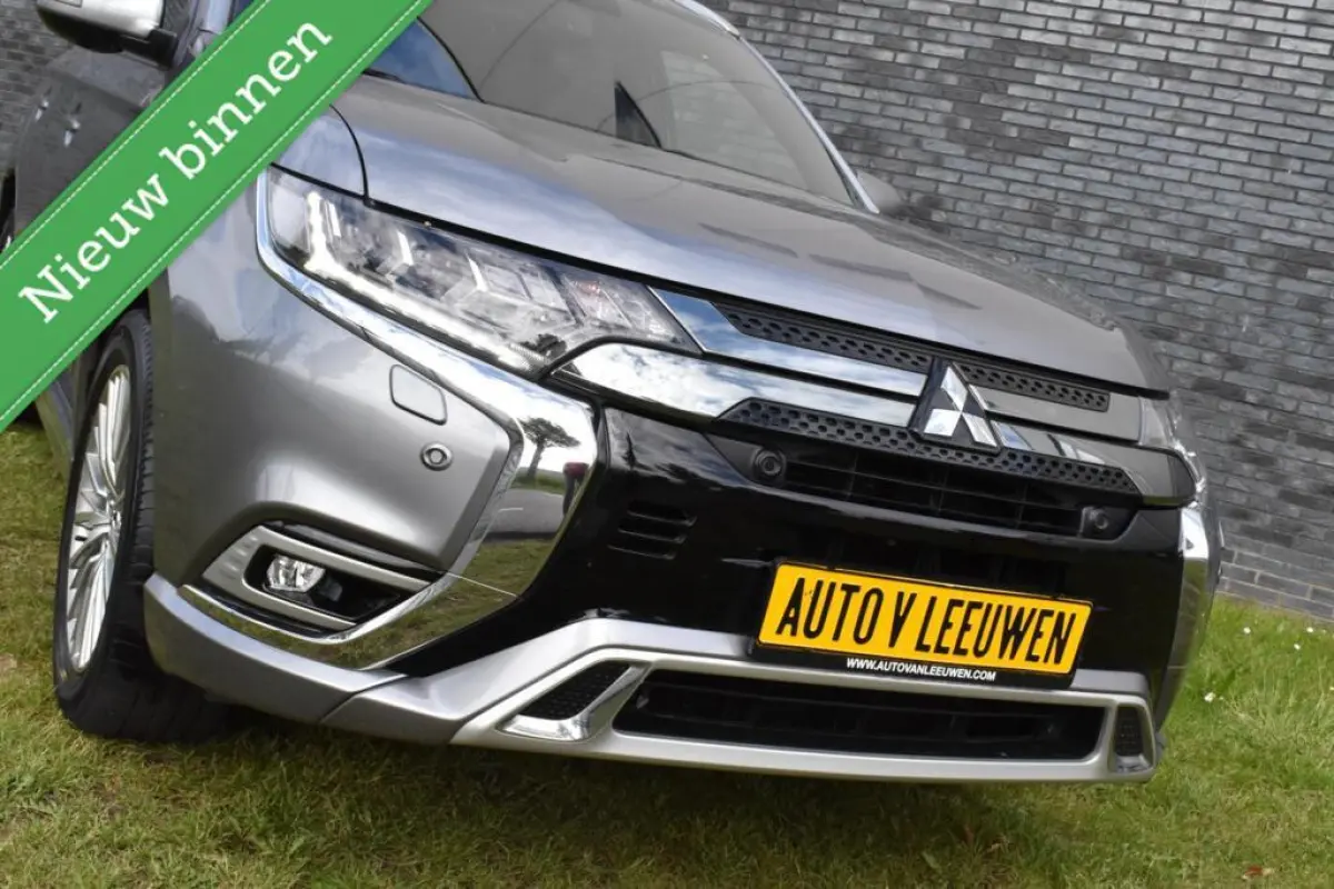 2.4 PHEV Diamand Edition LEDER/TREKHAAK/360º CAMERA/ETC,!