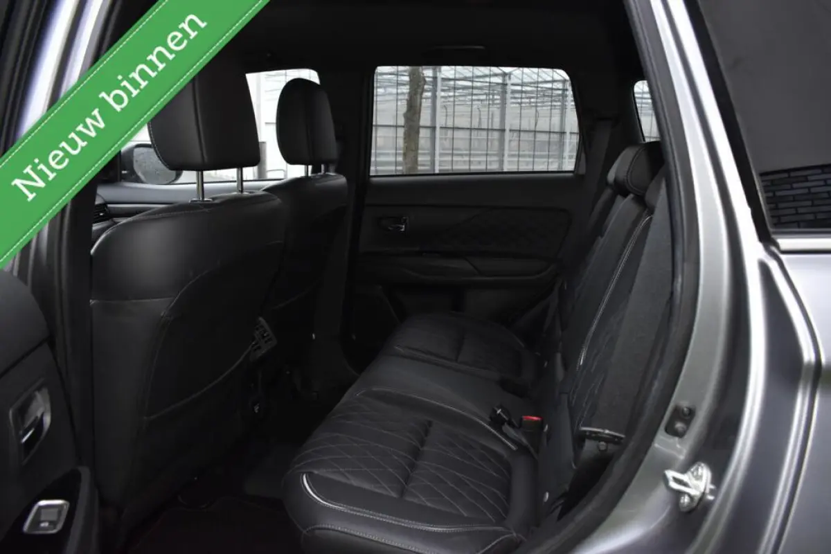 2.4 PHEV Diamand Edition LEDER/TREKHAAK/360º CAMERA/ETC,!