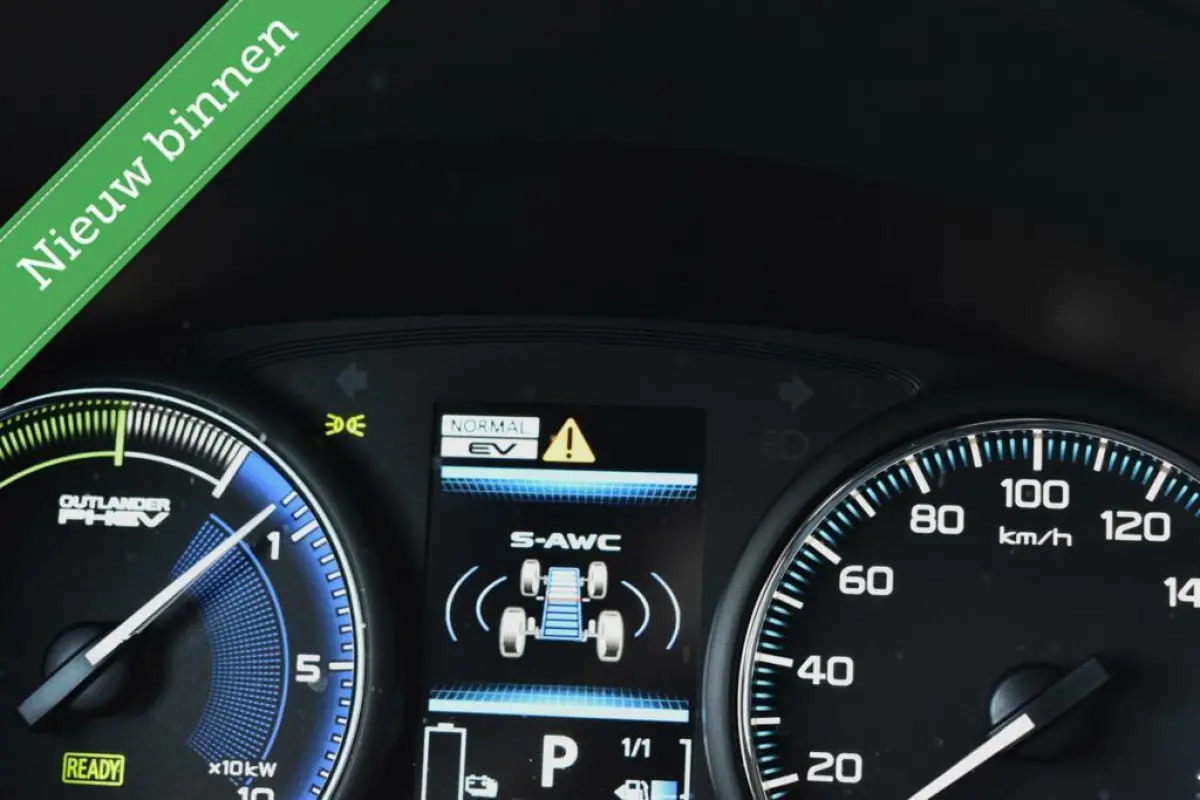 2.4 PHEV Diamand Edition LEDER/TREKHAAK/360º CAMERA/ETC,!