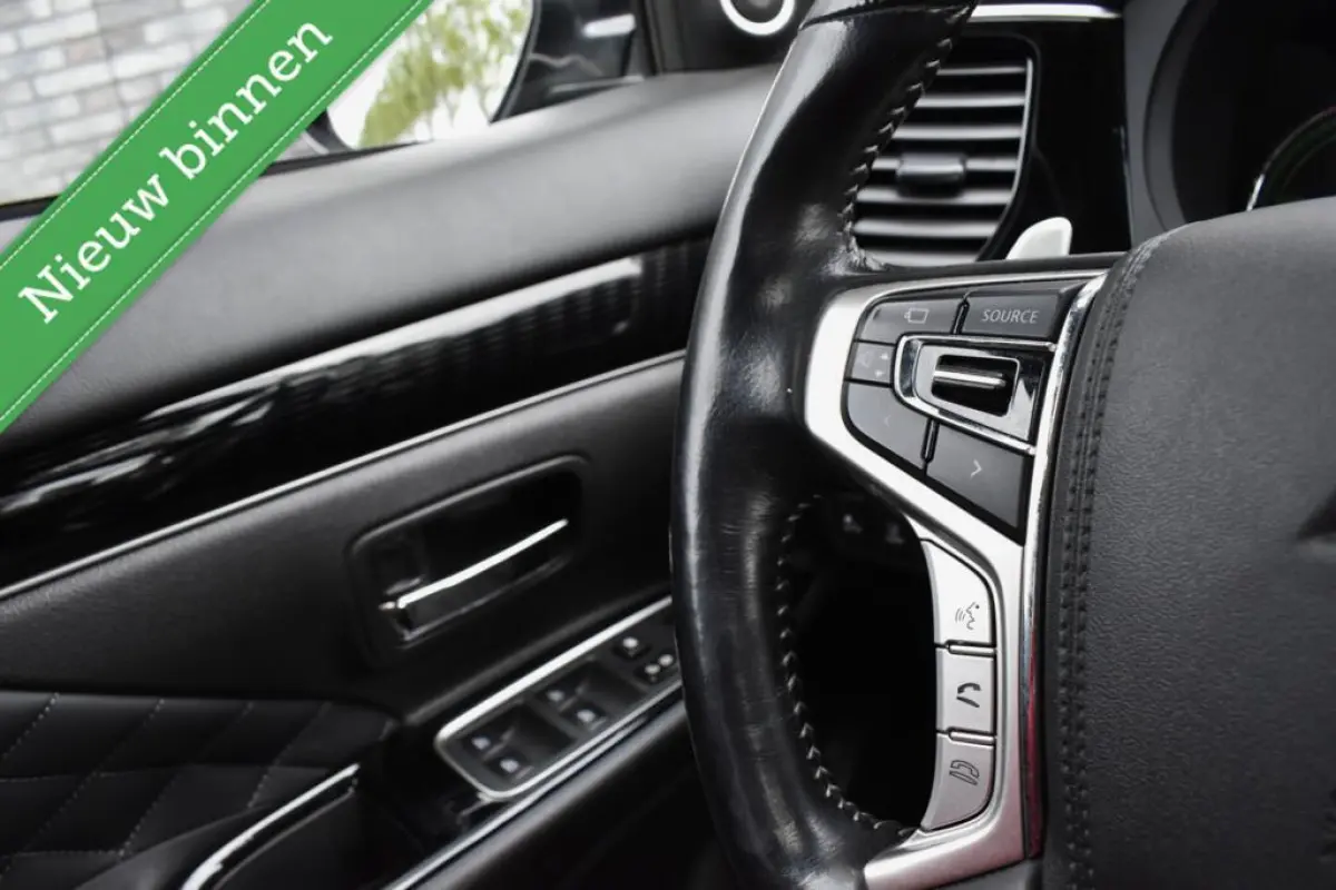 2.4 PHEV Diamand Edition LEDER/TREKHAAK/360º CAMERA/ETC,!