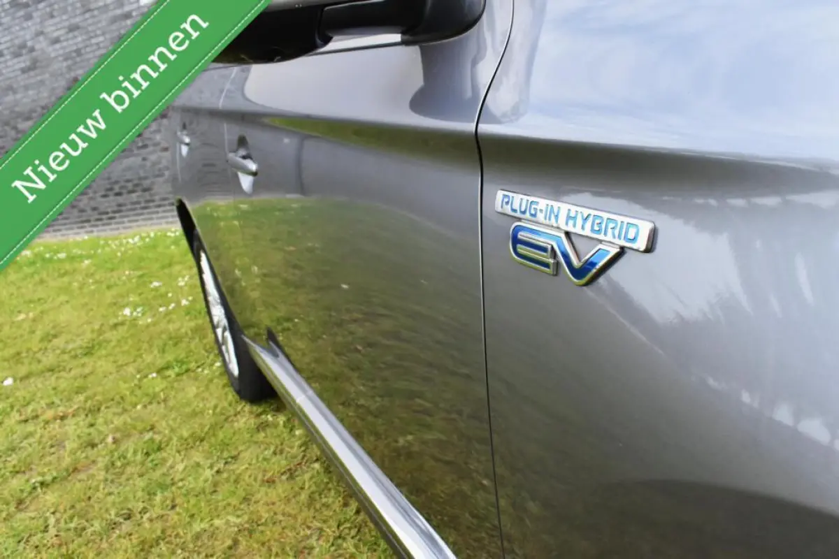 2.4 PHEV Diamand Edition LEDER/TREKHAAK/360º CAMERA/ETC,!