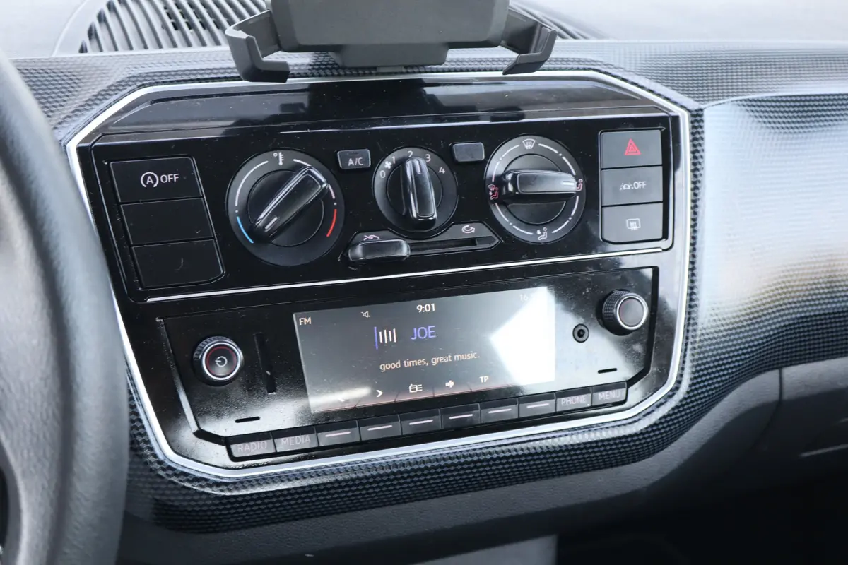 up! 1.0 | Airco | Bandenspanningscontrolesysteem | DAB ontvanger