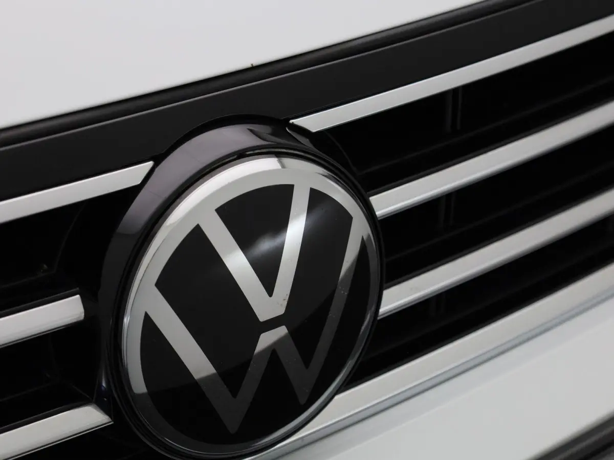 2.0 TDI Business | TREKHAAK | ADAPTIEF CRUISECONTROL | CAMERA | KEYLESS | ELEK.STOEL MET GEHEUGEN | STOELVERWARMING | CLIMATE CONTROL |