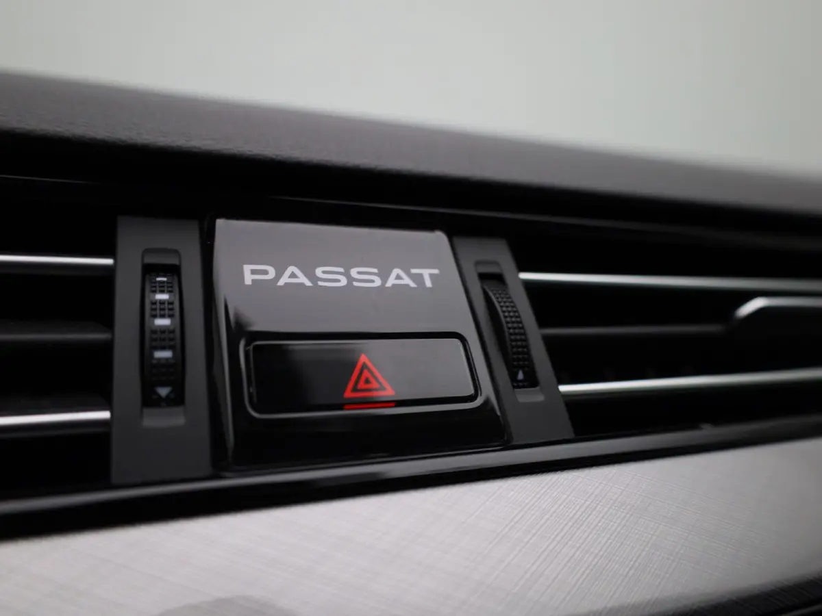 2.0 TDI Business | TREKHAAK | ADAPTIEF CRUISECONTROL | CAMERA | KEYLESS | ELEK.STOEL MET GEHEUGEN | STOELVERWARMING | CLIMATE CONTROL |