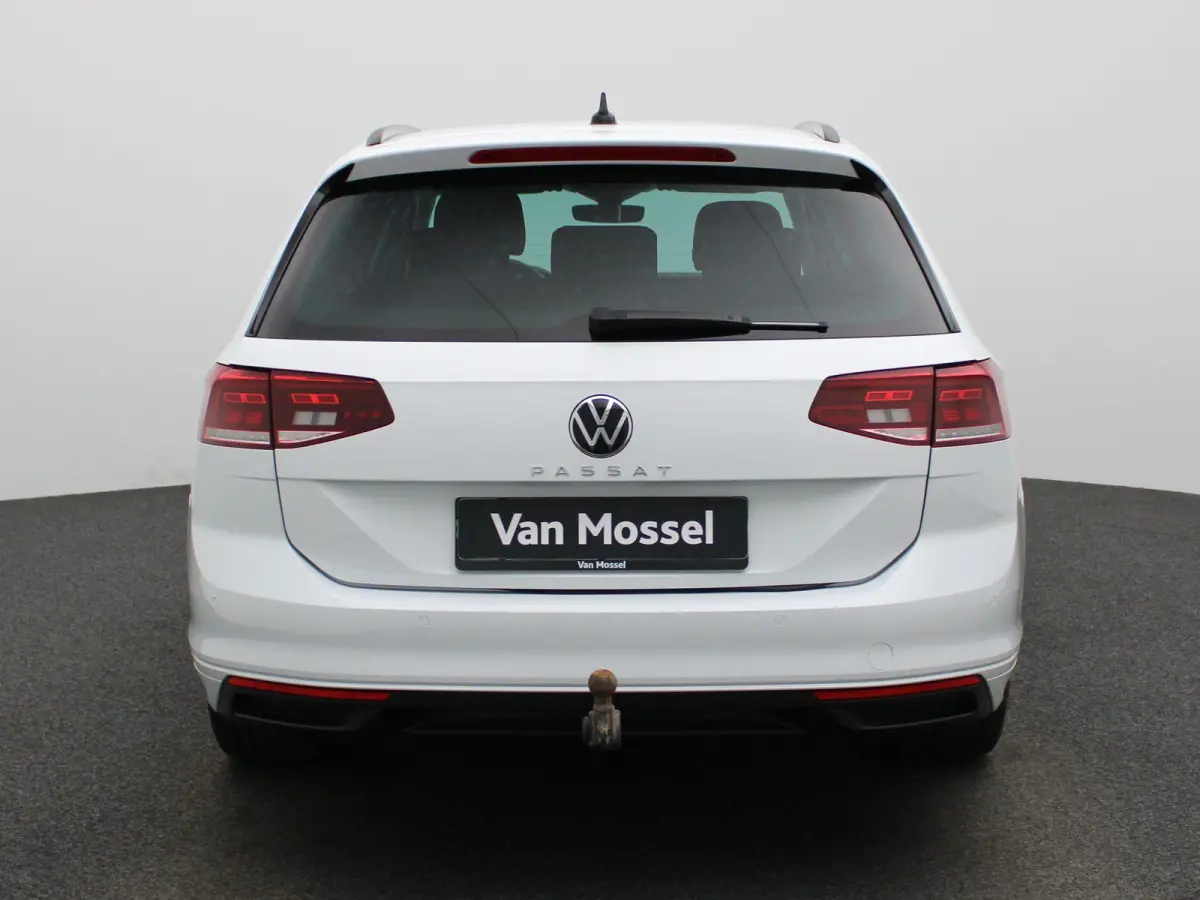 2.0 TDI Business | TREKHAAK | ADAPTIEF CRUISECONTROL | CAMERA | KEYLESS | ELEK.STOEL MET GEHEUGEN | STOELVERWARMING | CLIMATE CONTROL |