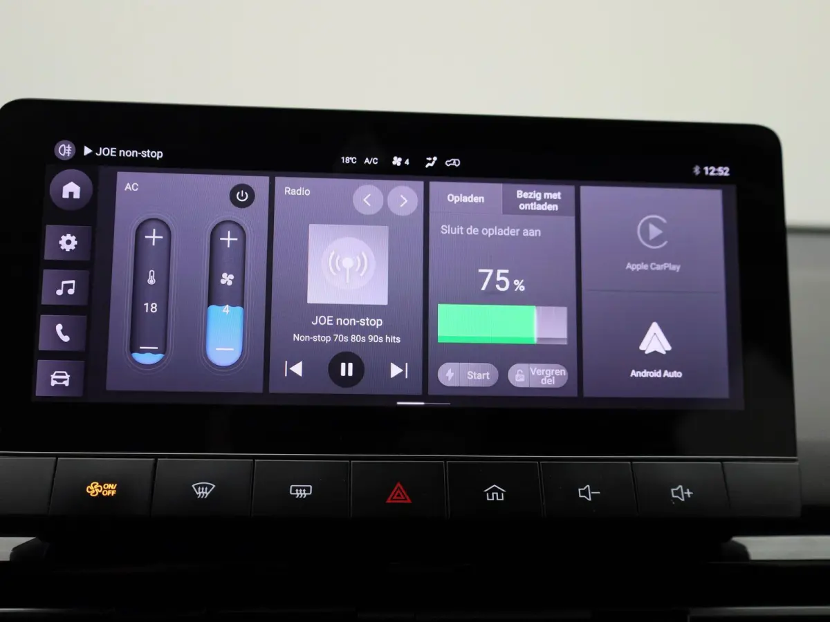 MG4 51 kWh Standard | PARKEERSENSOREN | CLIMATE CONTROL | APPLE CARPLAY | LED | KEYLESS | LMV |