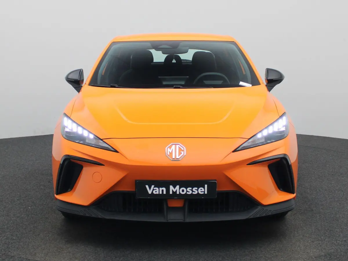 MG4 51 kWh Standard | PARKEERSENSOREN | CLIMATE CONTROL | APPLE CARPLAY | LED | KEYLESS | LMV |