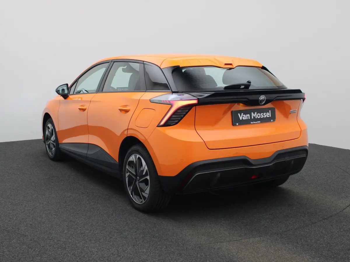MG4 51 kWh Standard | PARKEERSENSOREN | CLIMATE CONTROL | APPLE CARPLAY | LED | KEYLESS | LMV |