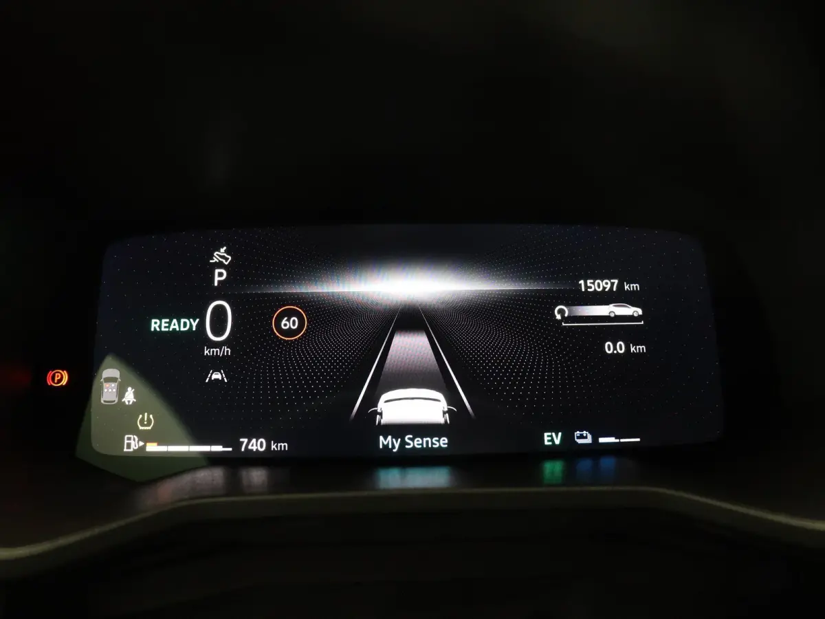 E-Tech Full Hybrid 145pk esprit Alpine | Stoel- en stuurwielverwarming | Digitaal dashboard | Adaptieve cruise control |