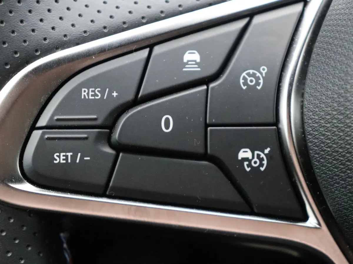 E-Tech Full Hybrid 145pk esprit Alpine | Stoel- en stuurwielverwarming | Digitaal dashboard | Adaptieve cruise control |