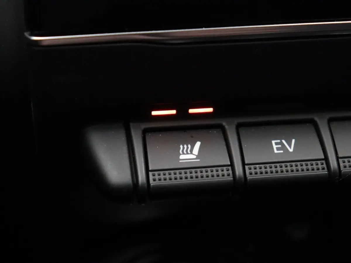 E-Tech Full Hybrid 145pk esprit Alpine | Stoel- en stuurwielverwarming | Digitaal dashboard | Adaptieve cruise control |