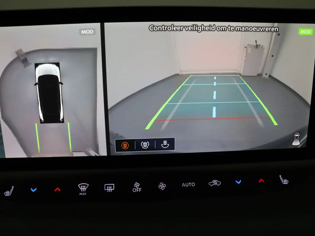 Evolve 75 kWh Apple Carplay/Android Auto | Panoramadak
