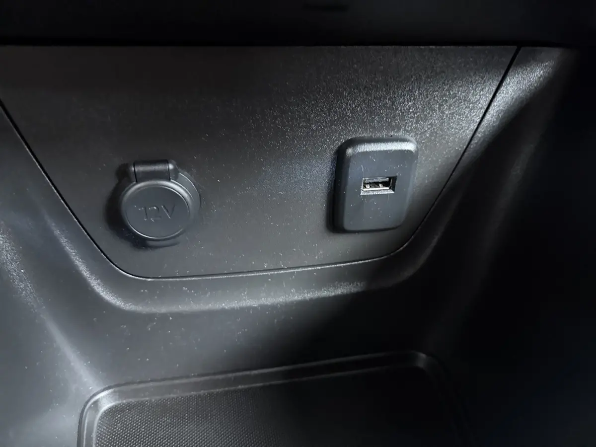 1.2 Turbo Innovation | Airco (handmatig) | Cruise control | LED dagrijverlichting