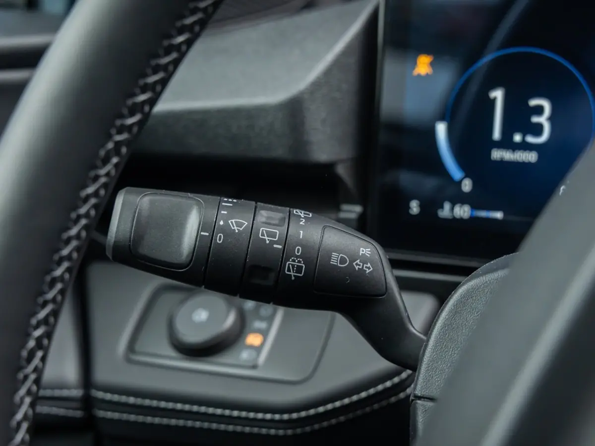 1.0 EcoBoost Poershift Automaat BlueCruise Edition 114 kW / 155 pk | Cruise control adaptief | Dodehoekdetectie met correctie | Elektrisch bedienbare achterklep