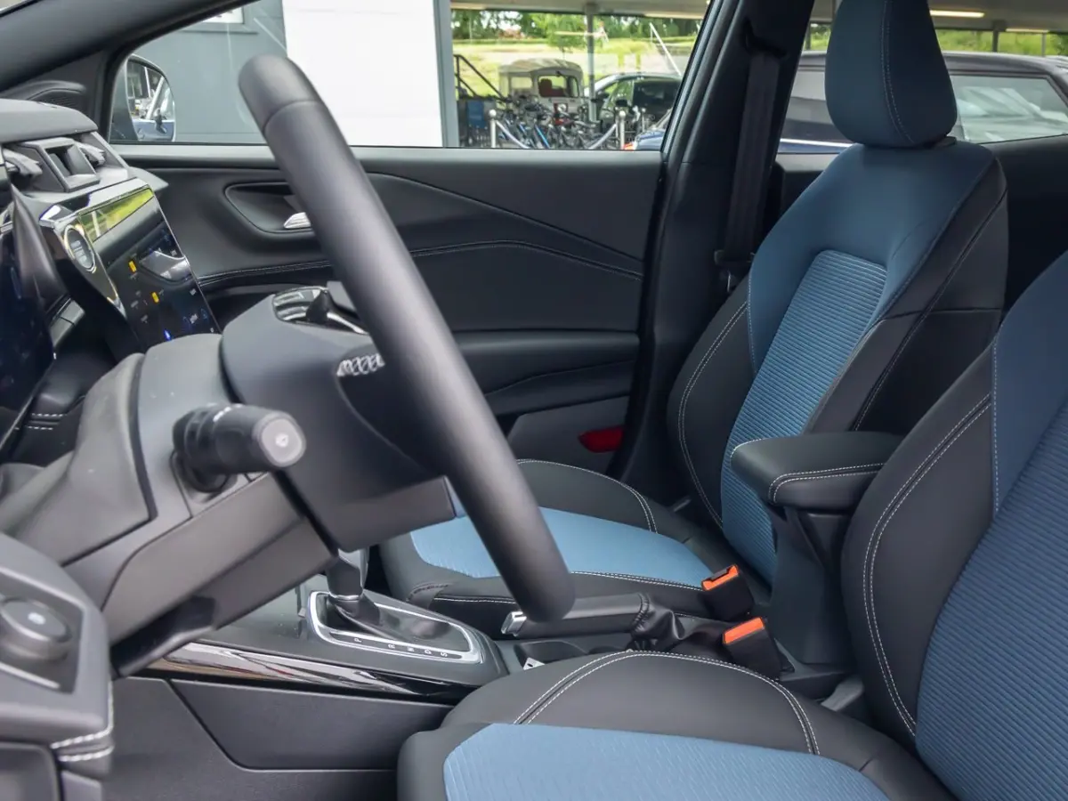 1.0 EcoBoost Poershift Automaat BlueCruise Edition 114 kW / 155 pk | Cruise control adaptief | Dodehoekdetectie met correctie | Elektrisch bedienbare achterklep