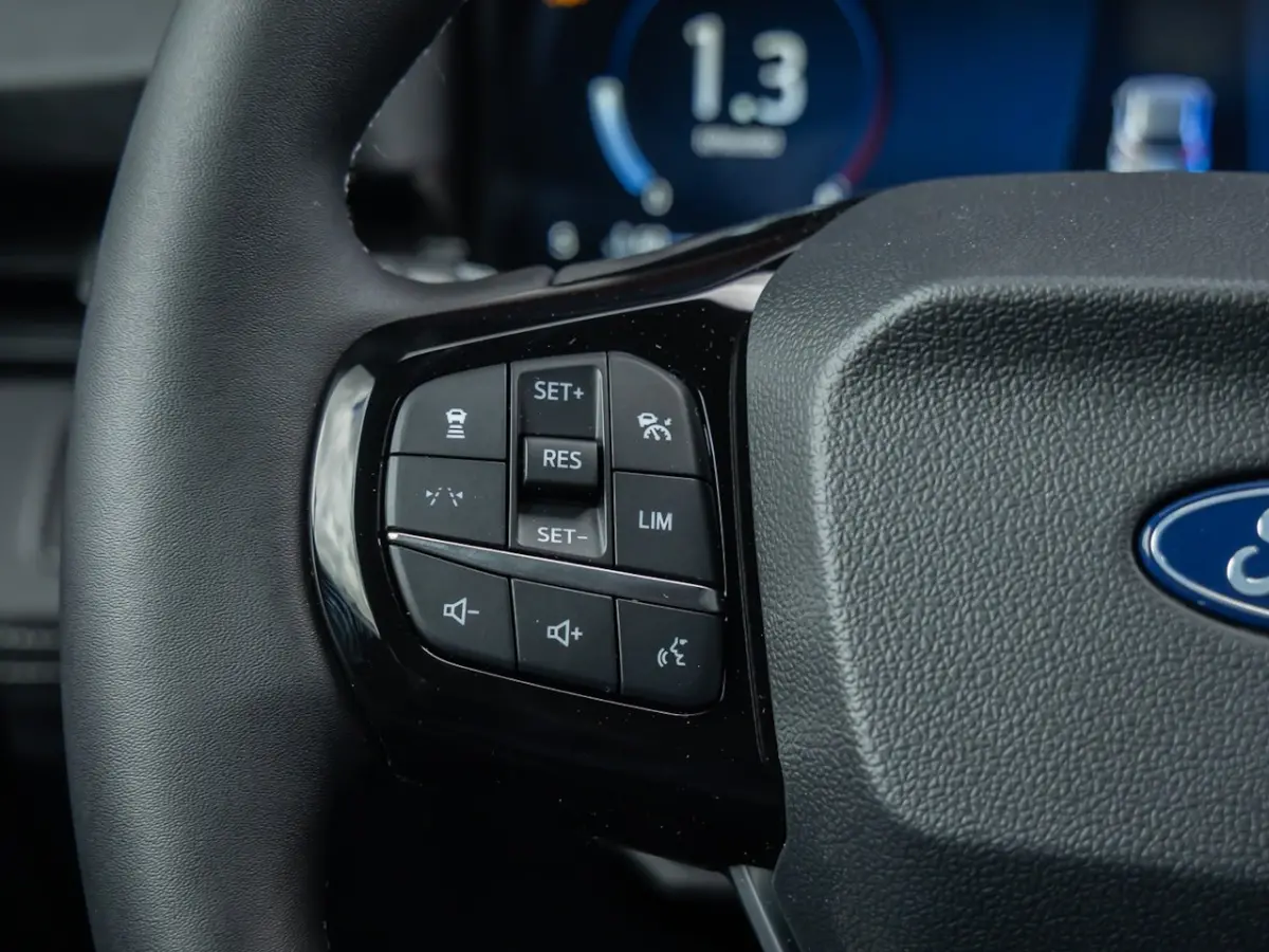 1.0 EcoBoost Poershift Automaat BlueCruise Edition 114 kW / 155 pk | Cruise control adaptief | Dodehoekdetectie met correctie | Elektrisch bedienbare achterklep