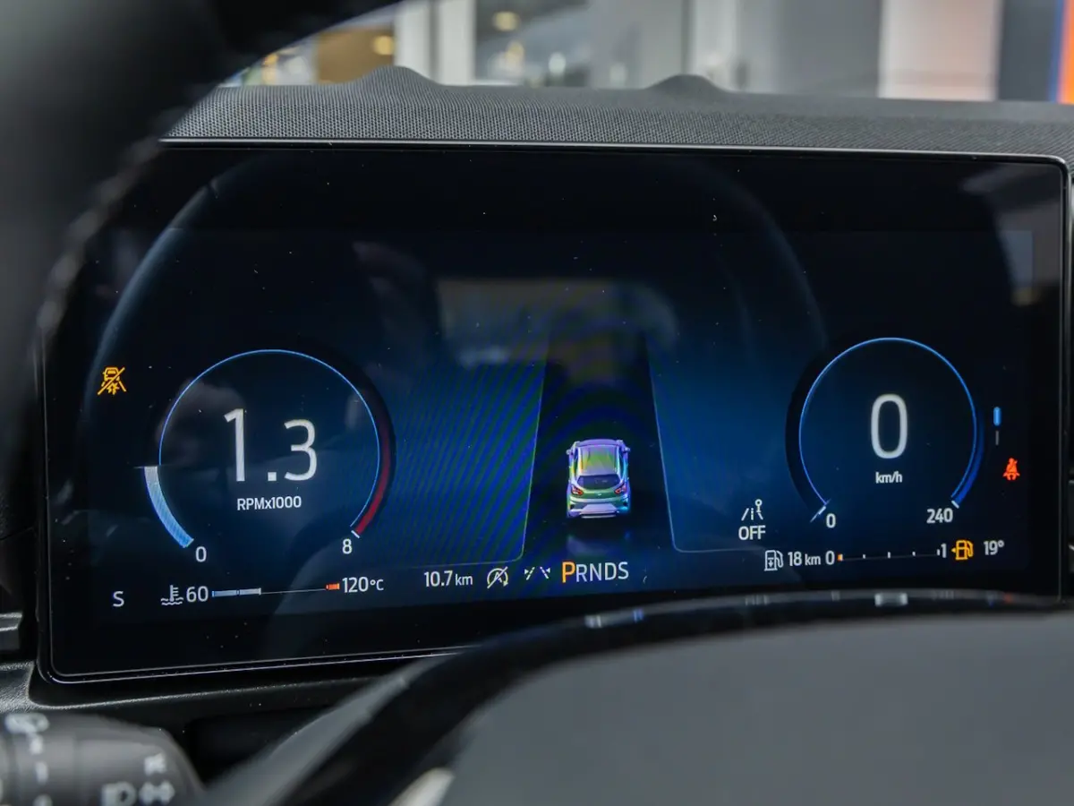 1.0 EcoBoost Poershift Automaat BlueCruise Edition 114 kW / 155 pk | Cruise control adaptief | Dodehoekdetectie met correctie | Elektrisch bedienbare achterklep