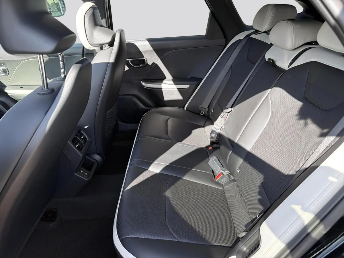 Sportswagon 1.0 T-GDi MHEV GT-PlusLine | 360 Camera | Head-up display | Harman Kardon | Schuif/kanteldak