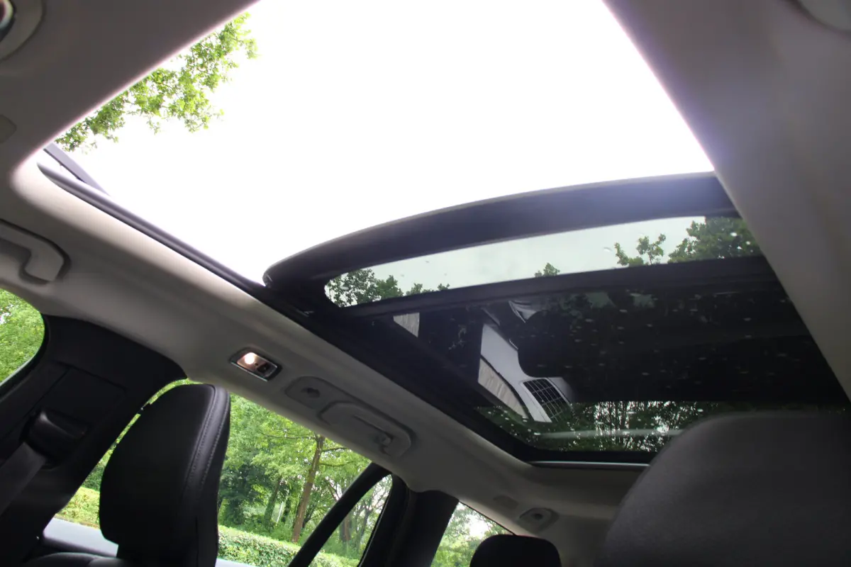 2.0 T8 Twin Engine AWD Momentum Pro | PANODAK | STOEL + STUURVERWARMING | DODE HOEK | ADAPTIVE CRUISE | CAMERA | PARK SENS V+A | ELEKTR. STOEL INCL. MEMORY