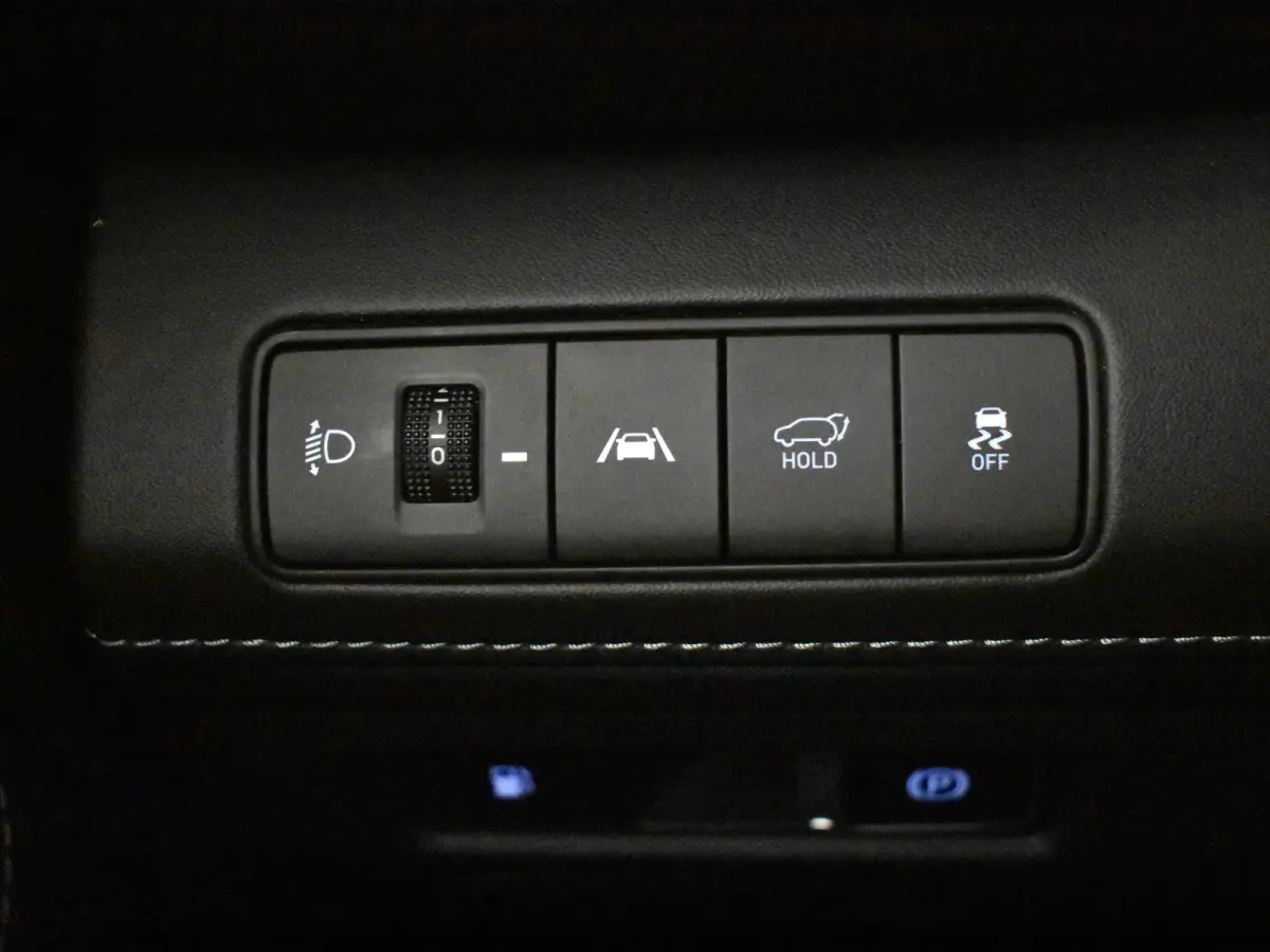 1.6 T-GDI PHEV Premium 265 PK AUTO | Head-up display | Elekt glazen pano-dak | 360 gr Camera | Elektr stoel(en) met verwarming ventilatie en memory | Cruise control adapt | App connect | Nav