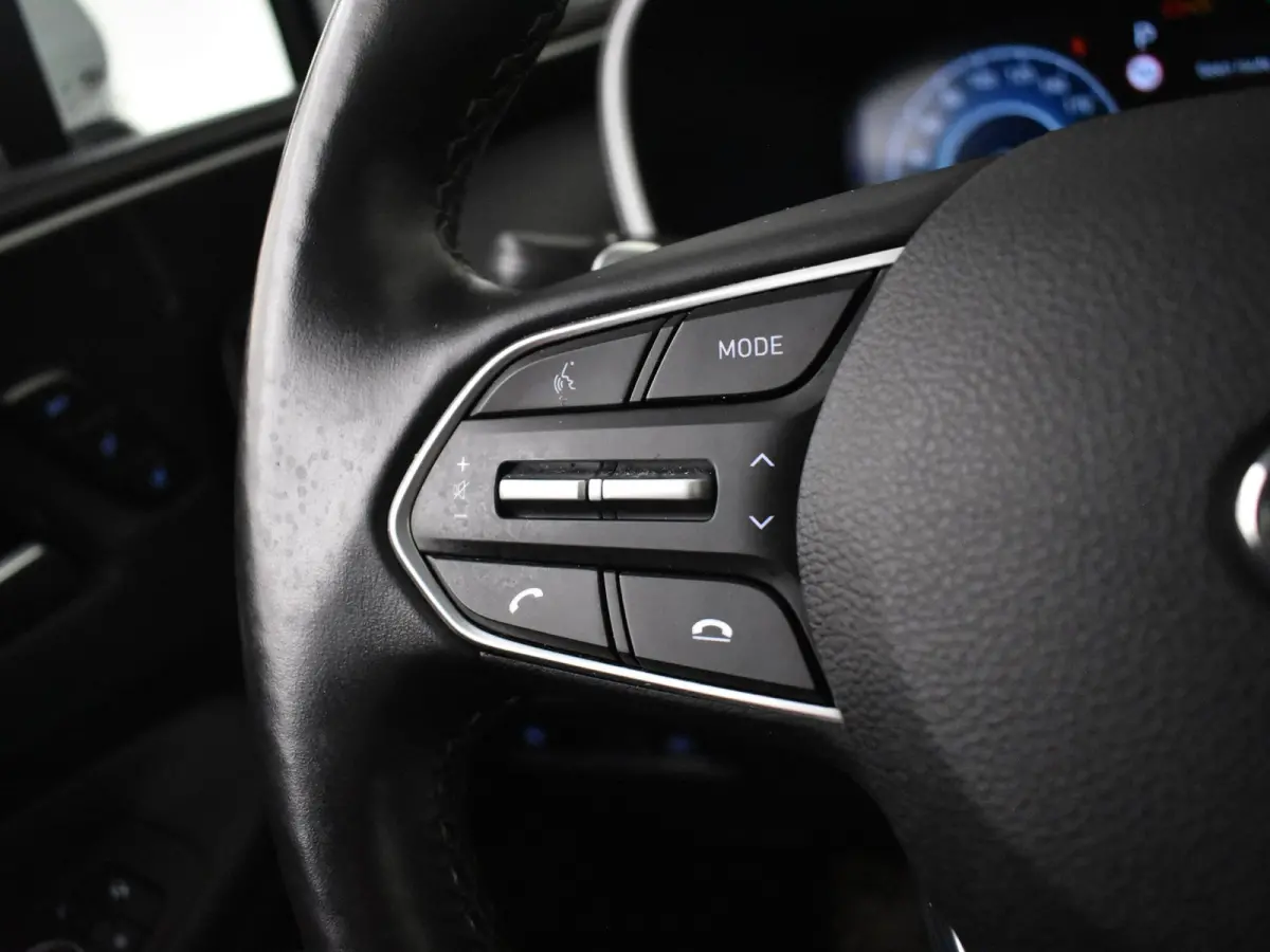 1.6 T-GDI PHEV Premium 265 PK AUTO | Head-up display | Elekt glazen pano-dak | 360 gr Camera | Elektr stoel(en) met verwarming ventilatie en memory | Cruise control adapt | App connect | Nav