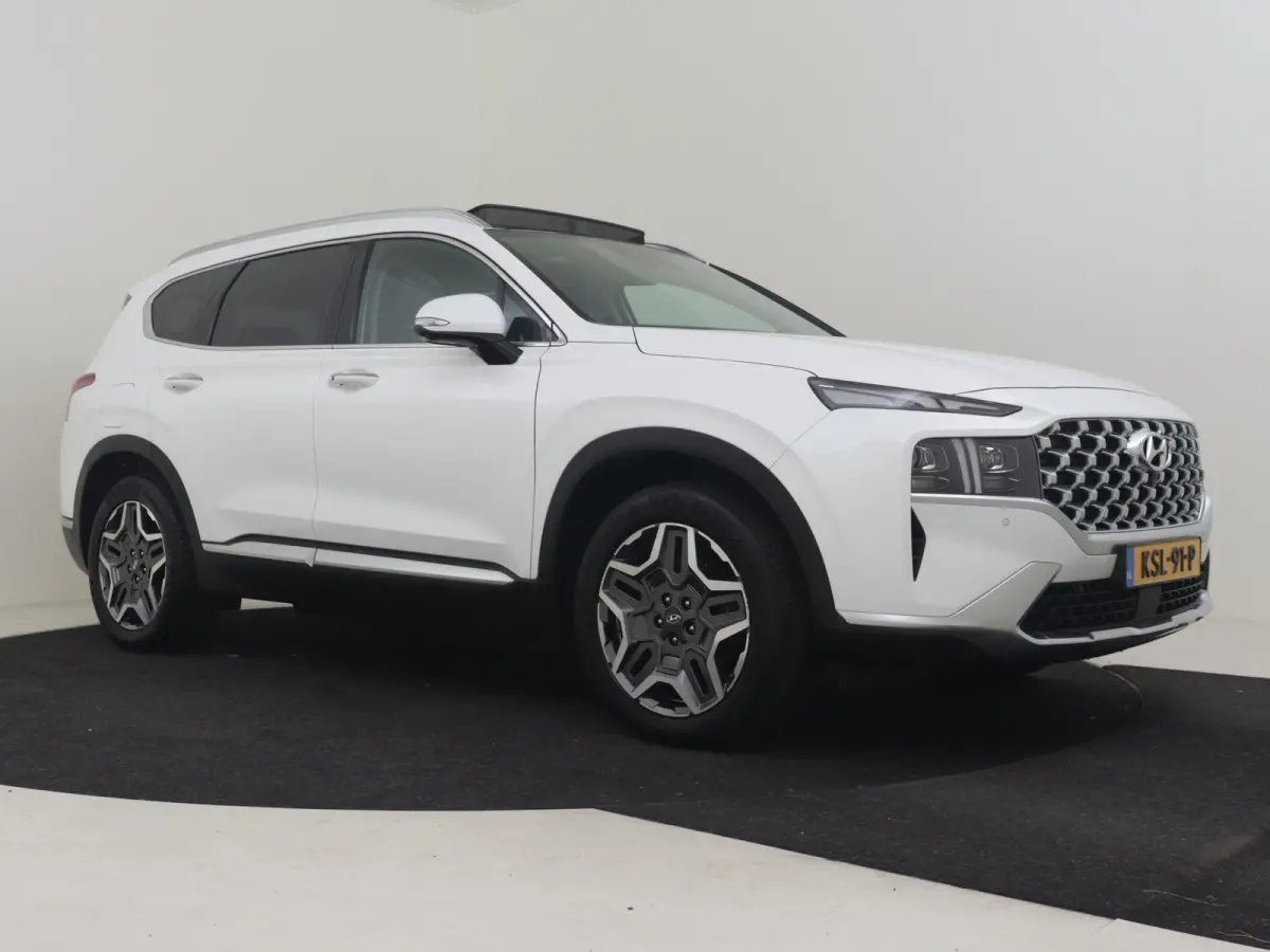 1.6 T-GDI PHEV Premium 265 PK AUTO | Head-up display | Elekt glazen pano-dak | 360 gr Camera | Elektr stoel(en) met verwarming ventilatie en memory | Cruise control adapt | App connect | Nav