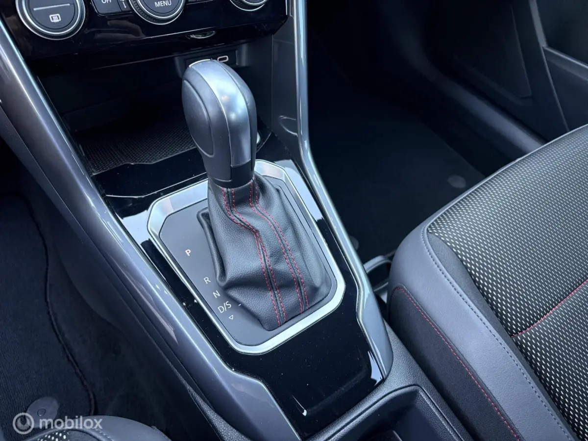 1.5 TSI Sport Business R Automaat