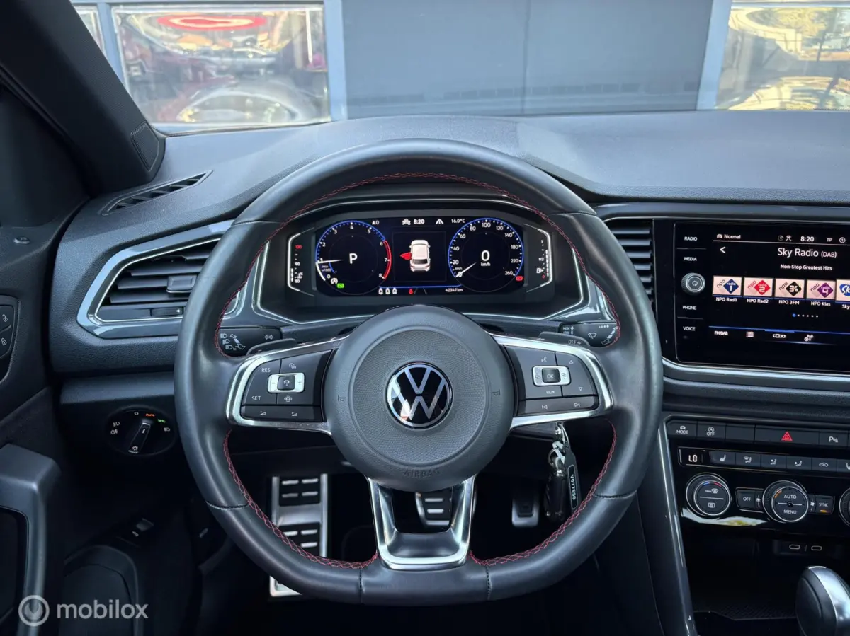 1.5 TSI Sport Business R Automaat