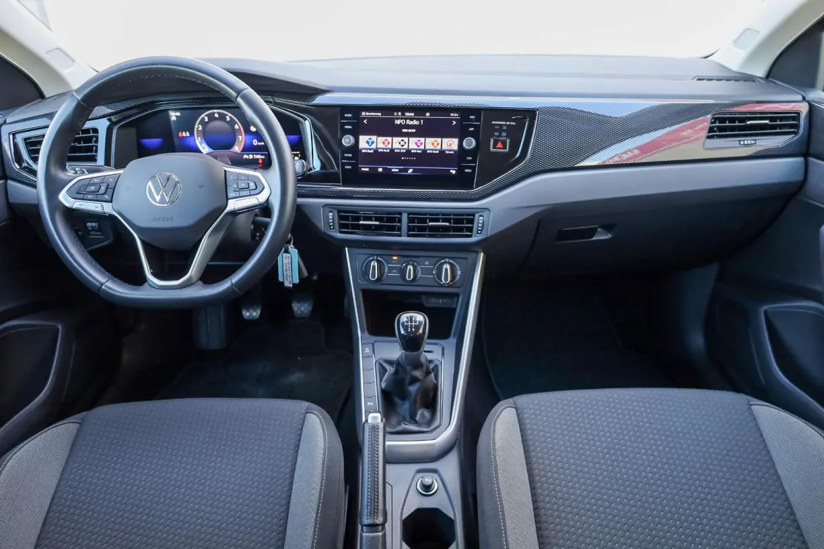 1.0 TSI 95pk Life | Adaptive Cruise | Navigatie | Parkeersensoren