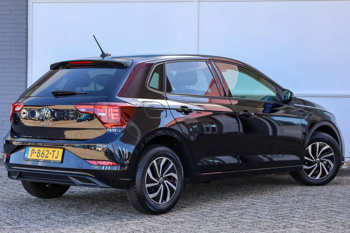 1.0 TSI 95pk Life | Adaptive Cruise | Navigatie | Parkeersensoren
