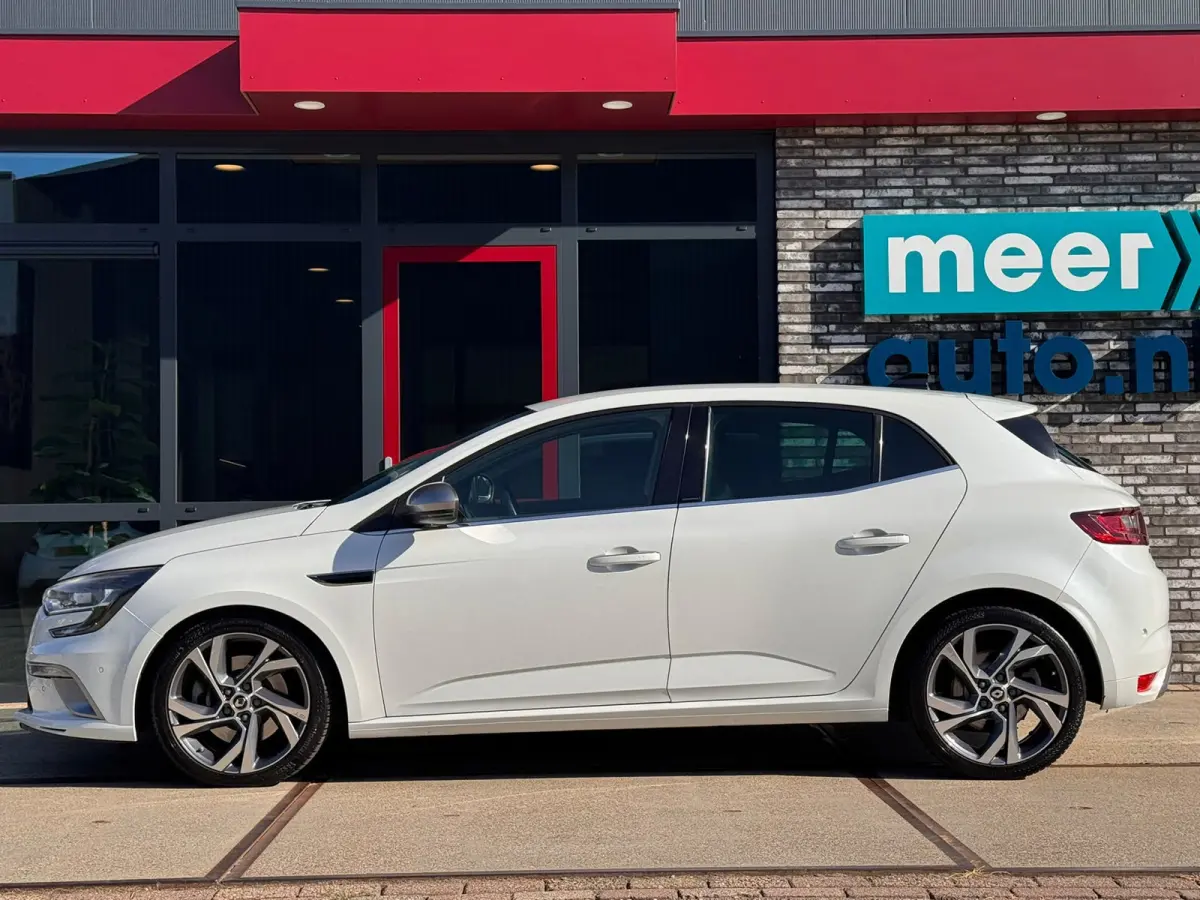 1.6 TCe GT 205pk ORG.NL l HUD l BOSE l ADAP.CRUISE l KEYLESS l CAMERA l STOELVERWARMING