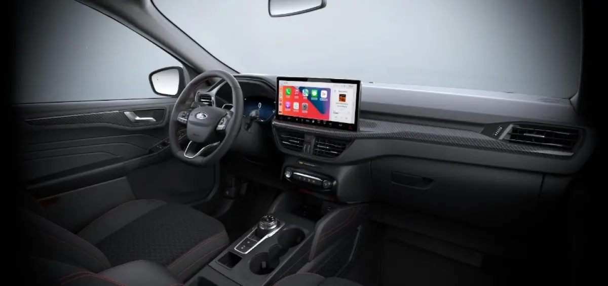 2.5 PHEV ST-Line | Trekhaak | Carplay | Achteruitrijcamera | Getint glas | Keyless | 18" Lichtmetalen Velgen | Parkeersensoren