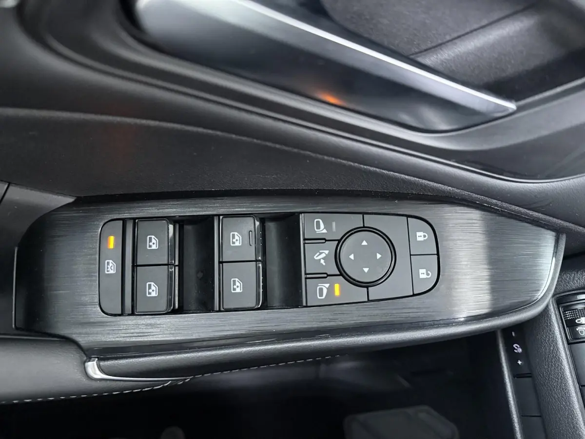 1.5 e-Power N-Connecta | Panoramadak | 360 Camera | Adaptieve Cruise Control |