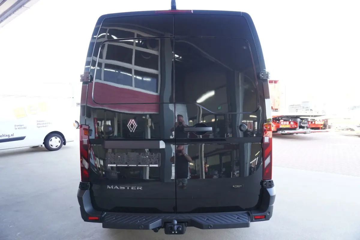 T35 L3H2 Advance long range 87 kWh 143PK Automaat Climate | Navi | Camera | trekhaak | Schuifdeur L + R | Betimmering
