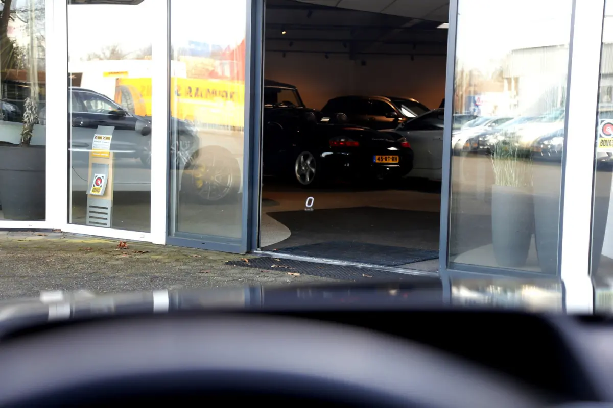 AMG 63 S E Performance 802PK Lang*BTW*Business Class pakket!/Carbon/Chauffeurspakket/Act. Sfeer/4D Burmester/Digital Light/Softclose/Achterasbest./Airmatic/Massage V+A/Stoelverw.V+A/Stoelkoe