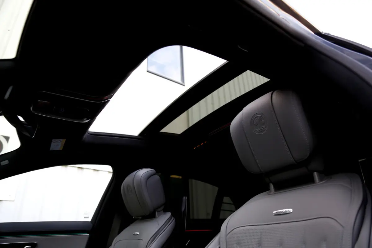 AMG 63 S E Performance 802PK Lang*BTW*Business Class pakket!/Carbon/Chauffeurspakket/Act. Sfeer/4D Burmester/Digital Light/Softclose/Achterasbest./Airmatic/Massage V+A/Stoelverw.V+A/Stoelkoe
