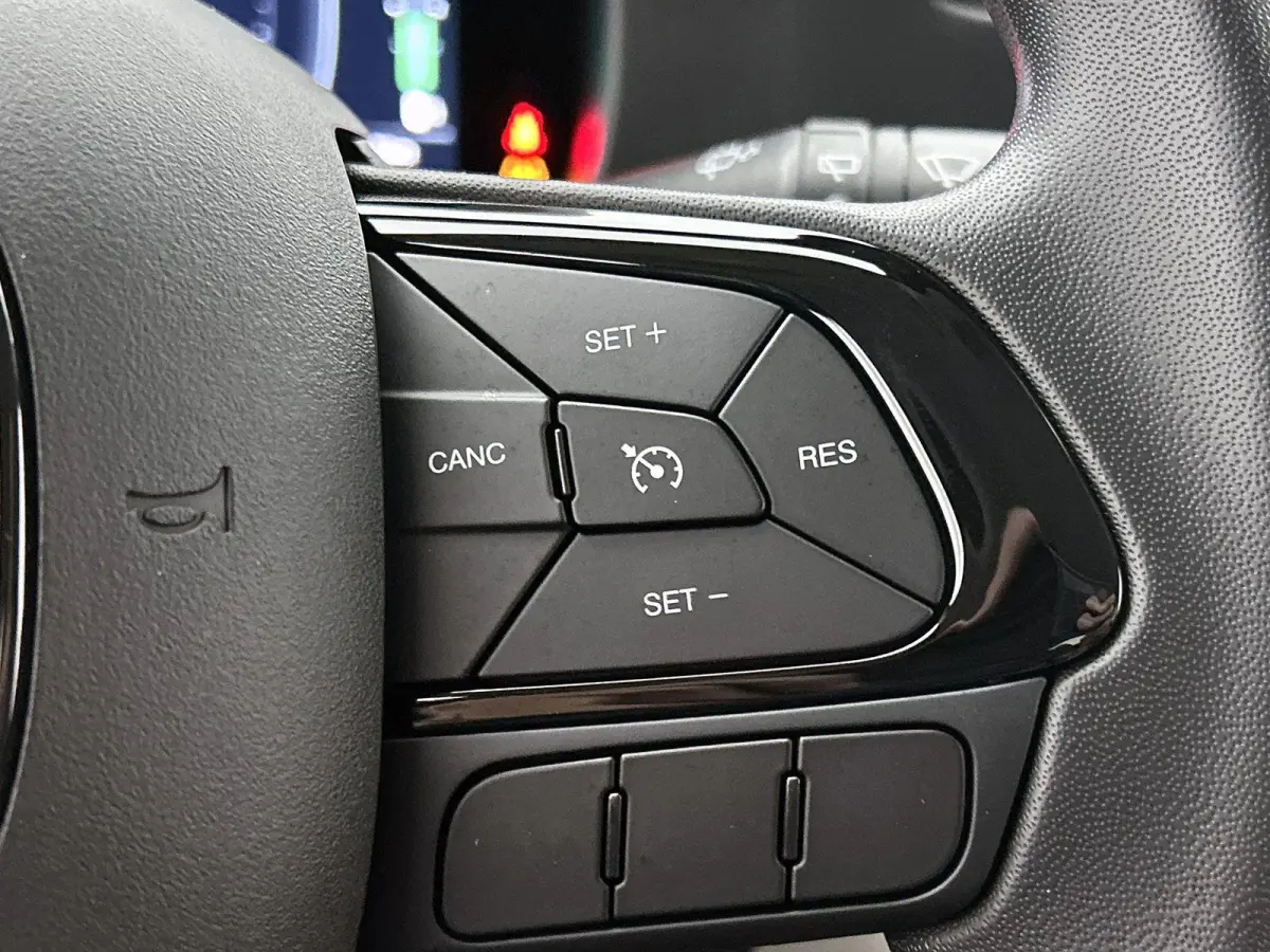1.0 Cross DAB | Cruise Control | Airco