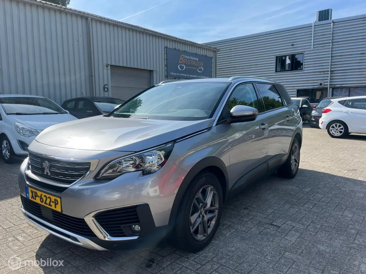 Peugeot 5008 2019 Benzine Handgeschakeld leasen