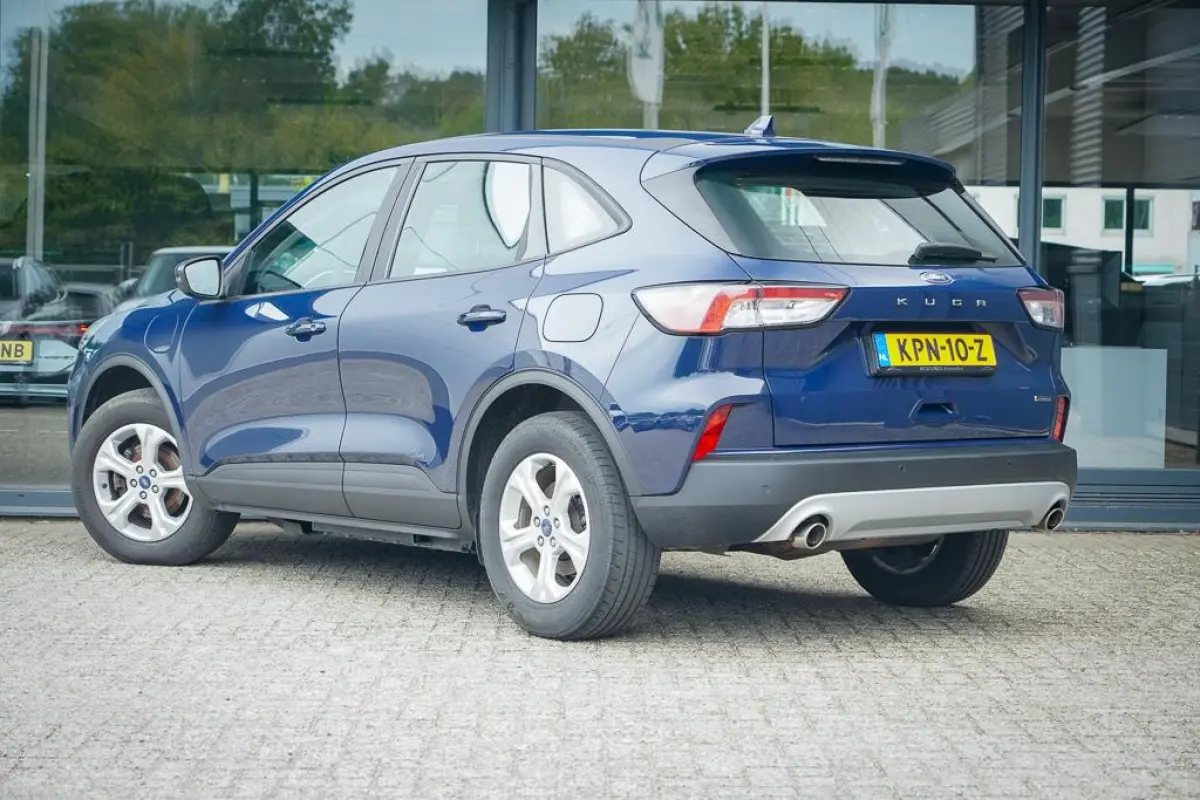2.5 PHEV Cool & Connect / Blazer Blue / Incl BTW