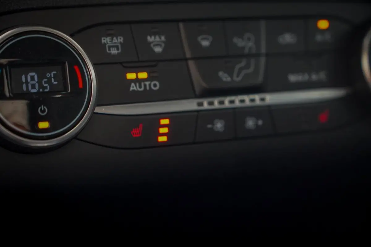 2.5 PHEV Cool & Connect / Blazer Blue / Incl BTW