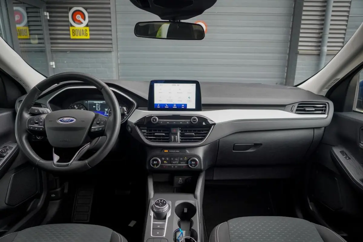 2.5 PHEV Cool & Connect / Blazer Blue / Incl BTW