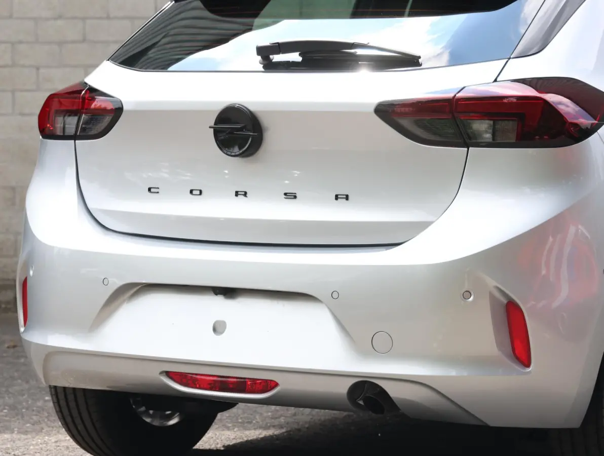 1.2 Turbo Edition | Stoel en stuurverwarming | Armsteun | Camera en parkeersensoren voor en achter | Dodehoeksignalering