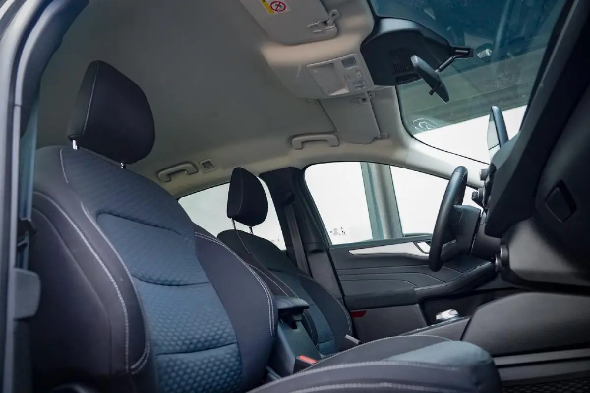 2.5 PHEV Cool & Connect / Magnetic Grey Metallic / Incl BTW