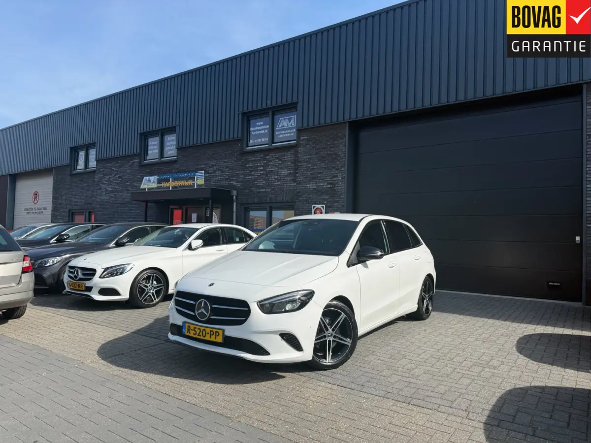 200 Business Solution Luxury | 1E EIGENAAR | 3/6/12MND GARANTIE | AUTOMAAT | LED | CRUISE | DAB | NAVI | CARPLAY | TREKHAAK |