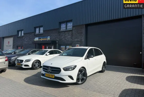 200 Business Solution Luxury | 1E EIGENAAR | 3/6/12MND GARANTIE | AUTOMAAT | LED | CRUISE | DAB | NAVI | CARPLAY | TREKHAAK |