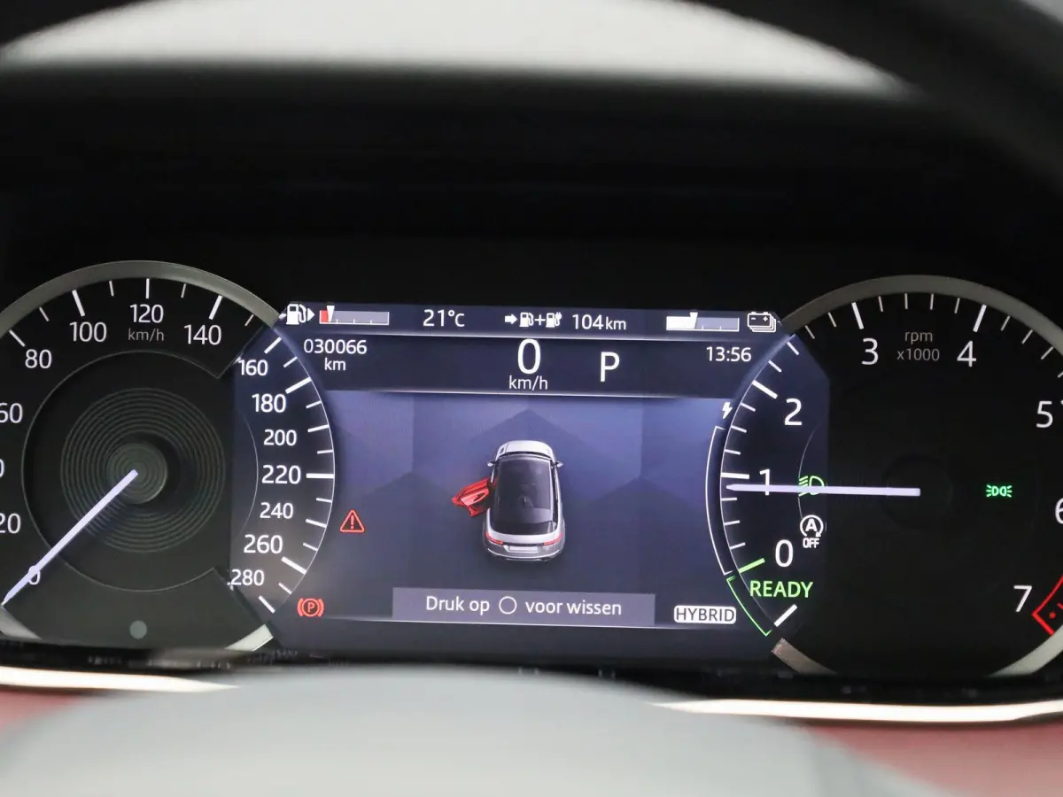 1.5 P300e AWD R-Dynamic HSE | PANODAK-SCHUIFDAK | MERIDIAN AUDIO | BLACK PACK | COLD CLIMATE PACK