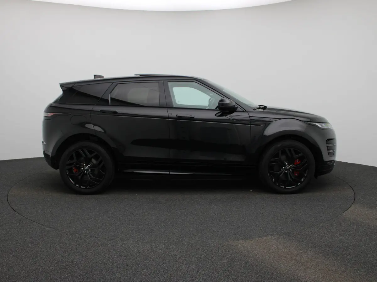 1.5 P300e AWD R-Dynamic HSE | PANODAK-SCHUIFDAK | MERIDIAN AUDIO | BLACK PACK | COLD CLIMATE PACK